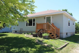 506 N Broadway St, Groton, SD 57445