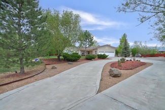 22 Adame Ln, Ranchos de Taos, NM 87557