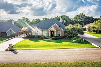 4700 Stoney Creek Ct, Granbury, TX 76049