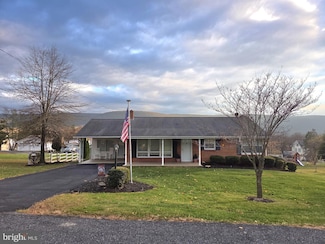 1420 N 2nd St, Lykens, PA 17048