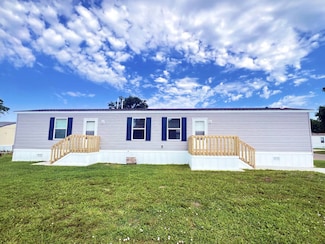 250 Farm Bureau Rd Unit 226, Manhattan, KS 66502