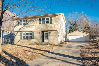 2731 Westover Blvd, Des Moines, IA 50322