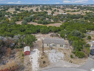 637 Lois Cir, Granbury, TX 76049