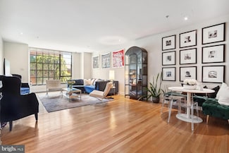 3303 Water St NW Unit 3L, Washington, DC 20007