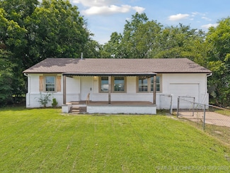 7314 E Newton Place, Tulsa, OK 74115