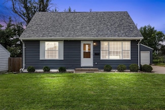 5115 Gordon Ave NW, Cedar Rapids, IA 52405