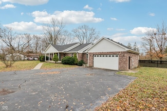 7717 Camby Rd, Camby, IN 46113