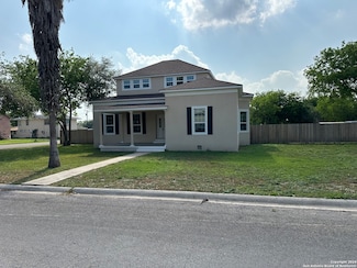 603 N Bond St, Karnes City, TX 78118
