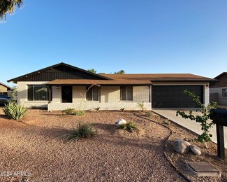 2121 W Wescott Dr, Phoenix, AZ 85027