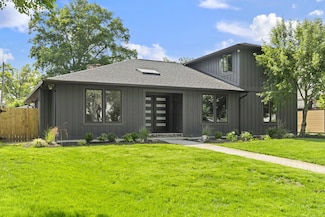 235 S Stanwood Rd, Columbus, OH 43209