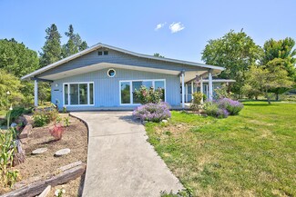 5341 Jerome Prairie Rd, Grants Pass, OR 97527