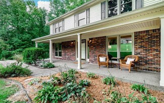 6775 Brookside Dr NE, Lanesville, IN 47136
