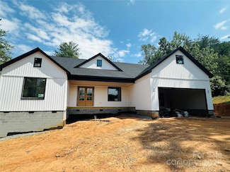 2960 Corpening Chapel Rd, Morganton, NC 28655