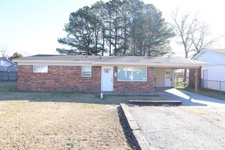 105 S 15th Ave, Paragould, AR 72450