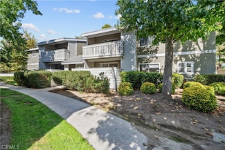 27643 Susan Beth Way Unit C, Santa Clarita, CA 91350