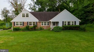 116 Evergreen St, Mount Holly, NJ 08060