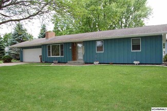 111 Orchard Cir, Montevideo, MN 56265