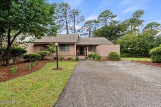 140 Otter Rd, Hilton Head Island, SC 29928