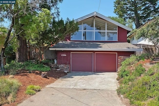 2356 Thackeray Dr, Oakland, CA 94611