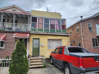 221 E 42nd St, Brooklyn, NY 11203