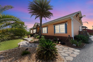 418 California Dr, Mexico Beach, FL 32456