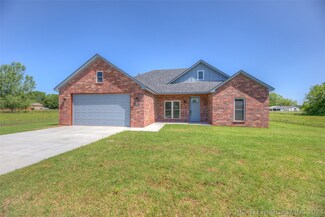 400 NW 8th St, Wagoner, OK 74467