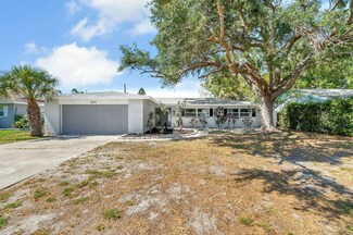 2579 62nd Ave S, Saint Petersburg, FL 33712