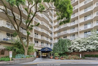 1055 River Rd Unit SO301, Edgewater, NJ 07020