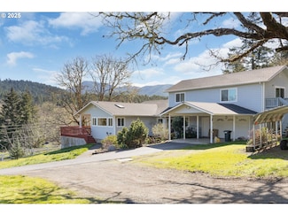7941 Upper Olalla Rd, Winston, OR 97496