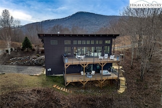 697 Kings Ridge Trail, Todd, NC 28684