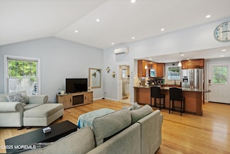 104 Sloop Creek Rd, Bayville, NJ 08721