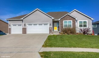 940 Trail Dr, Slater, IA 50244