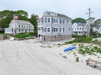 22 Shore Rd, Niantic, CT 06357