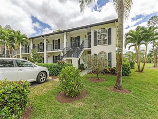 256 Deerwood Cir Unit 5, Naples, FL 34113