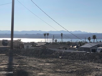 2706 Arcadia Dr, Lake Havasu City, AZ 86404