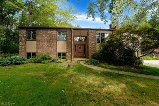 6004 Stone Rd, Hudson, OH 44236