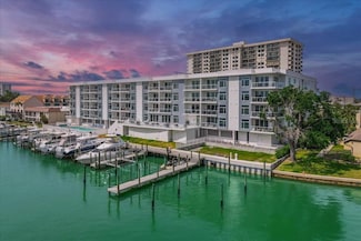 415 Island Way Unit 303, Clearwater Beach, FL 33767