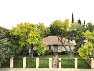 15500 Chatsworth St, Mission Hills, CA 91345