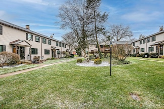 225 Rose St Unit 2201, Metuchen, NJ 08840