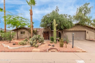 7210 N 17th Ave, Phoenix, AZ 85021