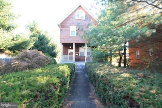 1119 45th St NE, Washington, DC 20019