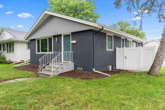 1359 6th Ave S, South Saint Paul, MN 55075