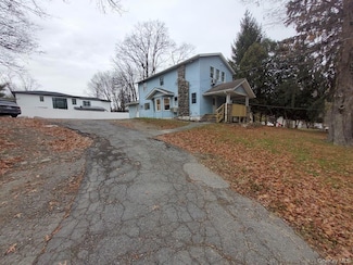 31 Park Ave, Monroe, NY 10950