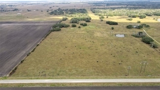 1816 Fm 456, Midfield, TX 77458