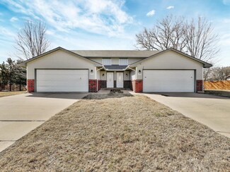 130 N Jackson Heights Ct, Wichita, KS 67206