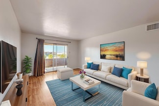 1601 Pennsylvania St NE Unit U26, Albuquerque, NM 87110