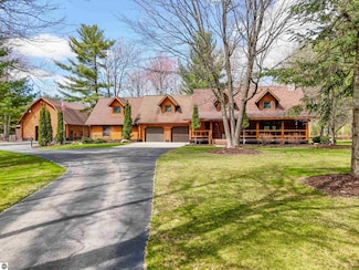 10150 Lake Dubonnet Trail, Traverse City, MI 49685
