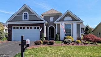 126 Harvester Dr, Lake Frederick, VA 22630