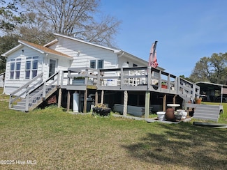 1229 Fletcher Hewett Rd, Shallotte, NC 28470