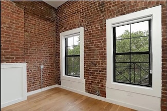 102 Forsyth St Unit 15, New York, NY 10002